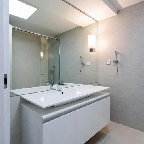 BY039 3KAPAKLI SOFT BEYAZ BANYO DOLABI