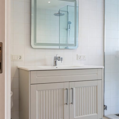 BY06 BANYO DOLABI MEBRAN KAPAKLI